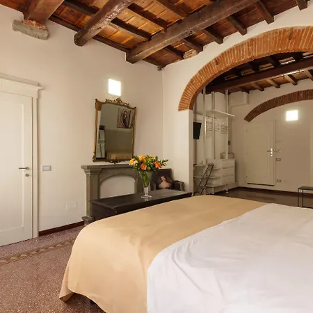 Bed & Breakfast Canto Dei Servi 4*